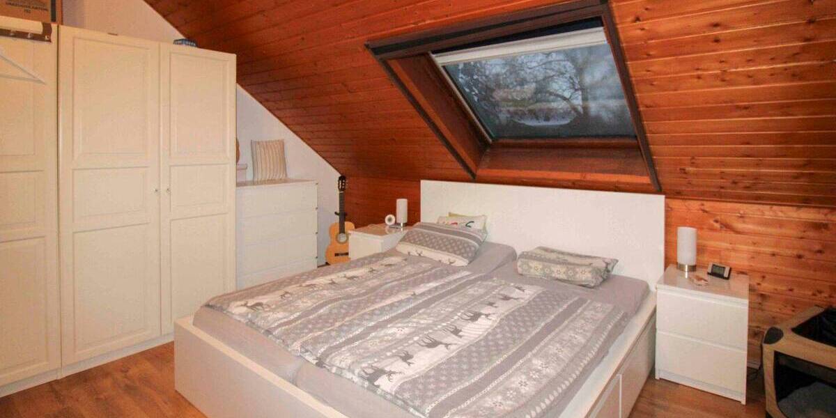 Reihenmittelhaus Duisburg Neumühl - 4 Zimmer, 110 m&sup2;, 255.000&euro; | Angebot:25997202