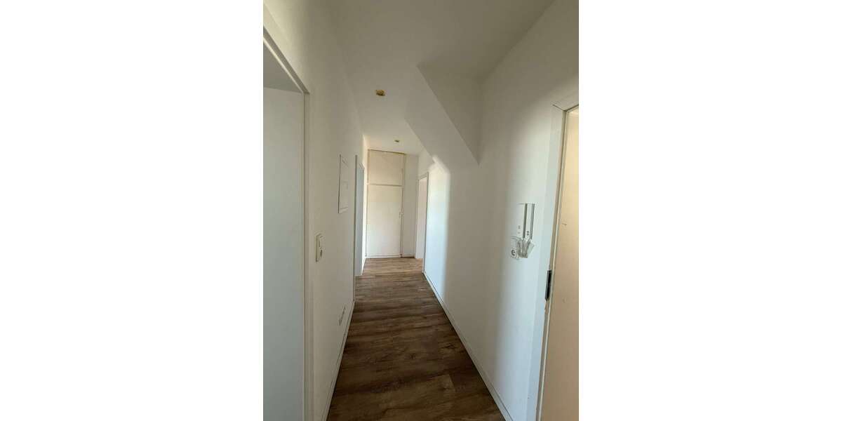 Etagenwohnung Duisburg Duisburg-Mitte - 1 Zimmer, 50 m&sup2;, 500&euro; | Angebot:25958404