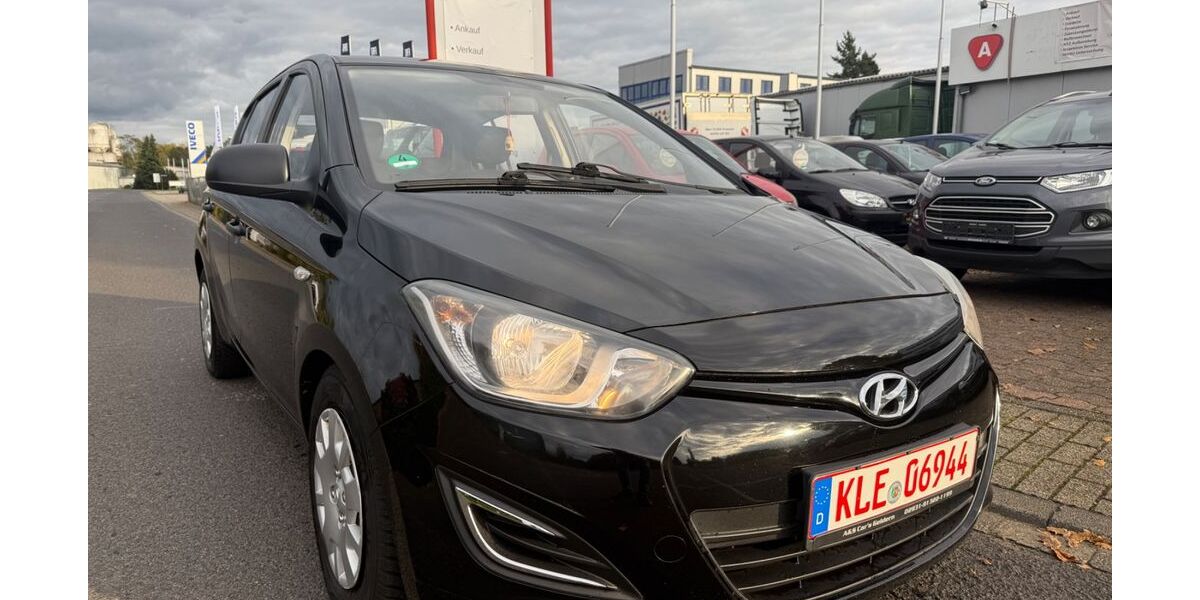 Hyundai i20 124.257 km 3.999 &euro; Geldern 47608