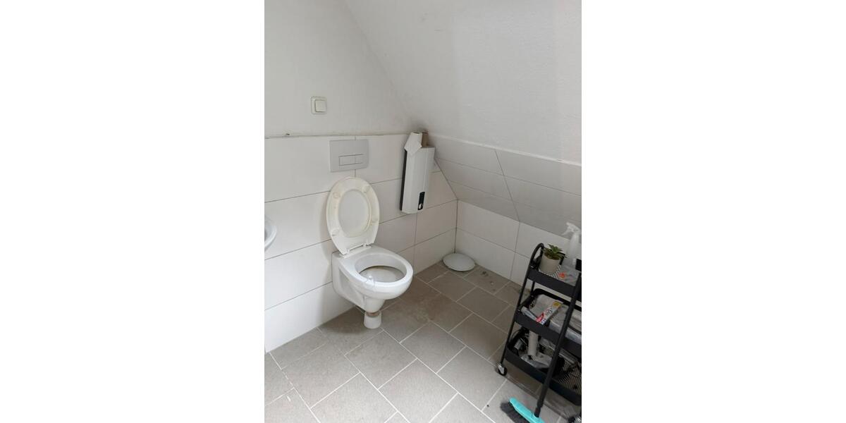 Dachgeschoßwohnung Duisburg Rheinhausen - 1 Zimmer, 35 m&sup2;, 525&euro; | Angebot:26676693