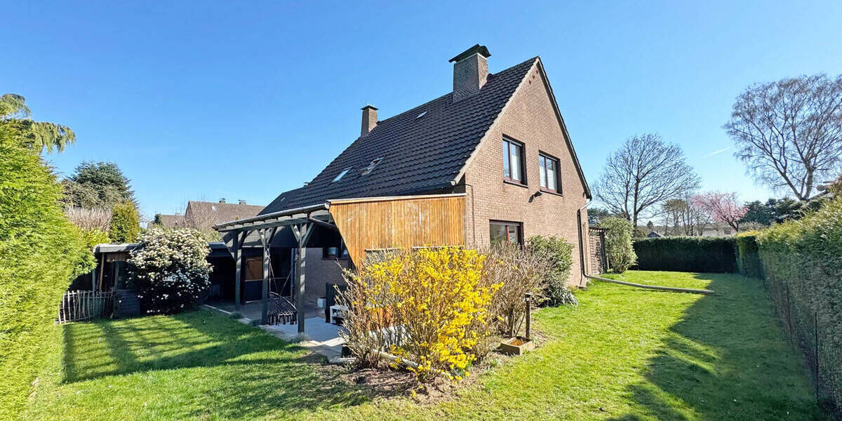 Einfamilienhaus Voerde (Niederrhein) / Friedrichsfeld Friedrichsfeld - 4 Zimmer, 120 m&sup2;, 395.000&euro; | Angebot:26017555