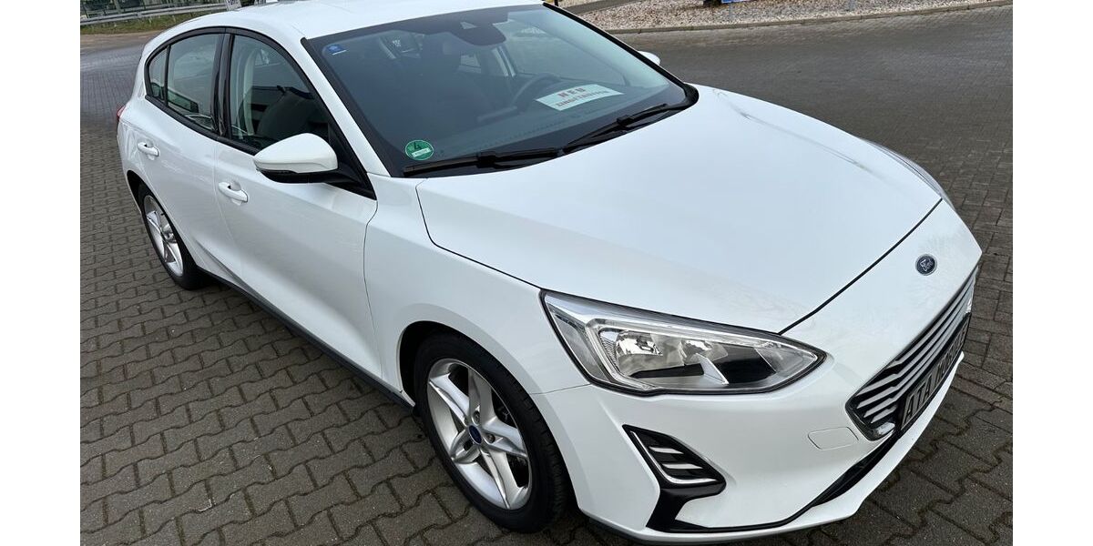 Ford Focus 62.000 km 11.599 &euro; Kevelaer 47623