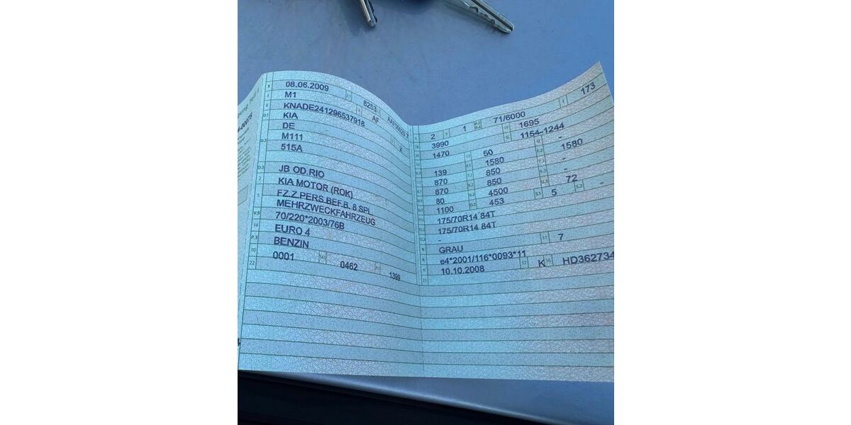 Kia Rio 94.000 km 3.600 &euro; Voerde 46562