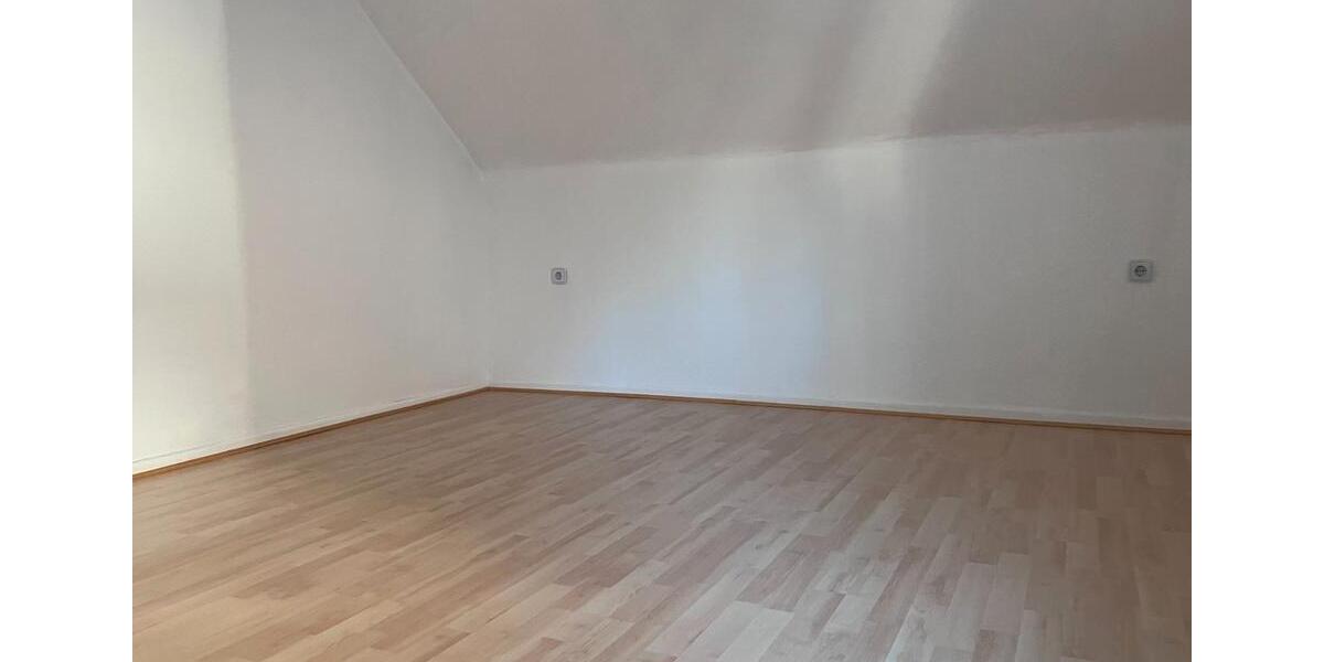 Etagenwohnung Oberhausen Rothebusch - 2 Zimmer, 55 m&sup2;, 400&euro; | Angebot:26426293