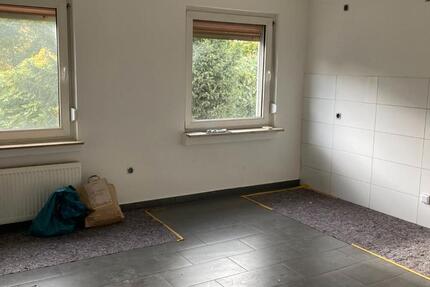 Wohnung Duisburg Laar - 4 Zimmer, 95 m&sup2;, 800&euro; | Angebot:27600516