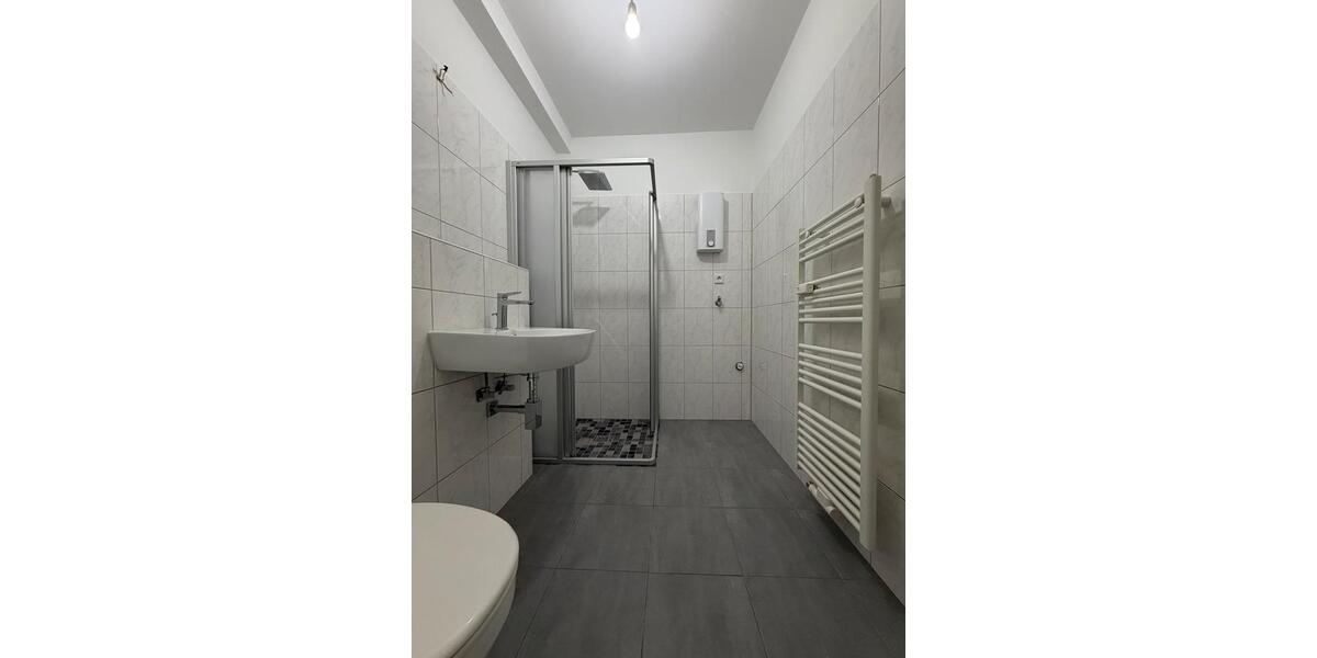 Erdgeschoßwohnung Duisburg Mittelmeiderich - 1 Zimmer, 50 m&sup2;, 700&euro; | Angebot:25986183