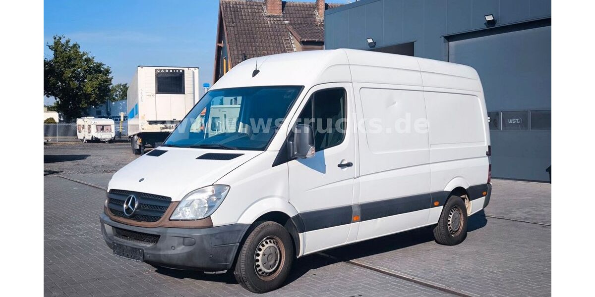 Mercedes-Benz Sprinter 280.000 km 8.890 &euro; Dorsten 46282