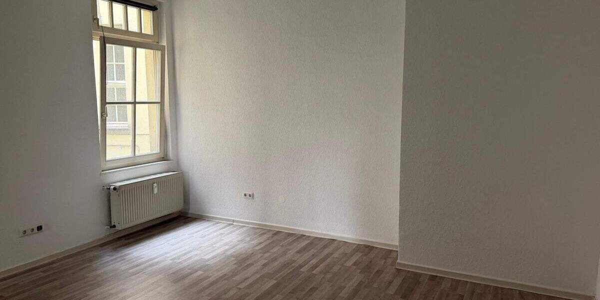Etagenwohnung Duisburg Dellviertel - 3 Zimmer, 93 m&sup2;, 590&euro; | Angebot:25927892