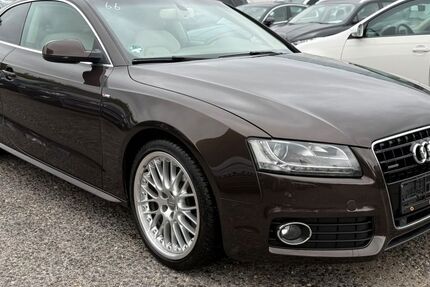 Audi A5 130.000 km 12.699 &euro; Kamp-Lintfort 47475