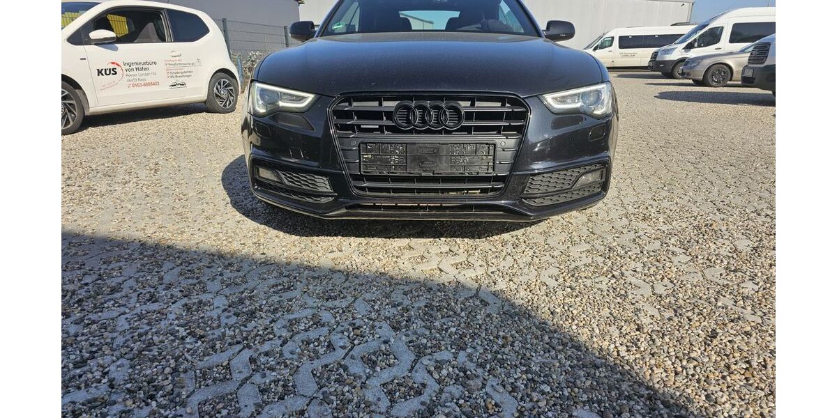 Audi A5 195.560 km 10.900 &euro; Rees 46459