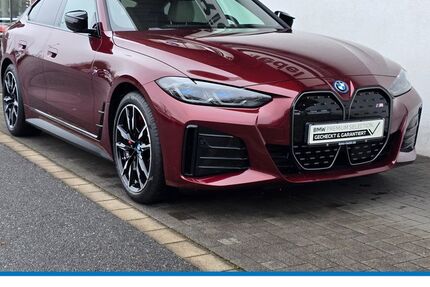 BMW i4 13.998 km 51.890 &euro; Dinslaken 46535