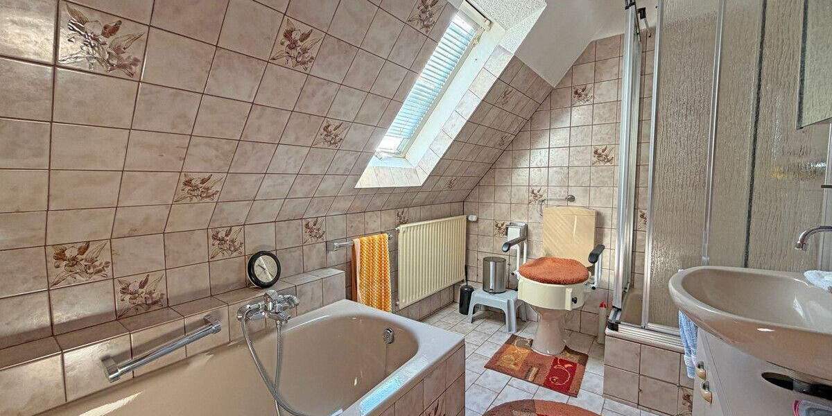 Doppelhaushälfte Alpen - 5 Zimmer, 107 m&sup2;, 279.000&euro; | Angebot:25741556