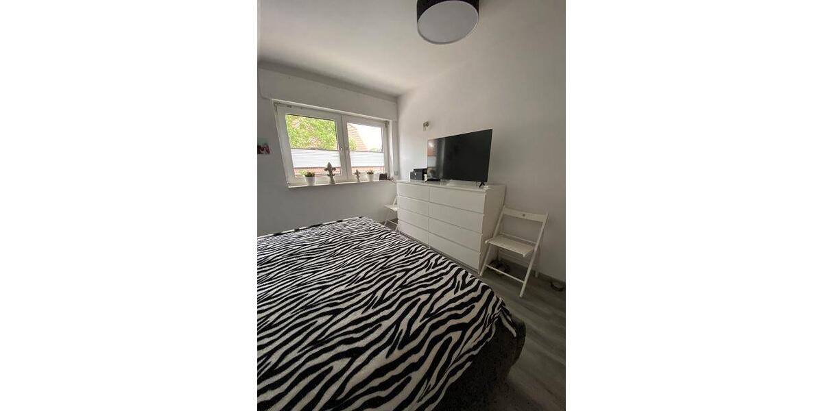 Dachgeschoßwohnung Moers Rheinkamp - 3 Zimmer, 89 m&sup2;, 288.000&euro; | Angebot:27068455
