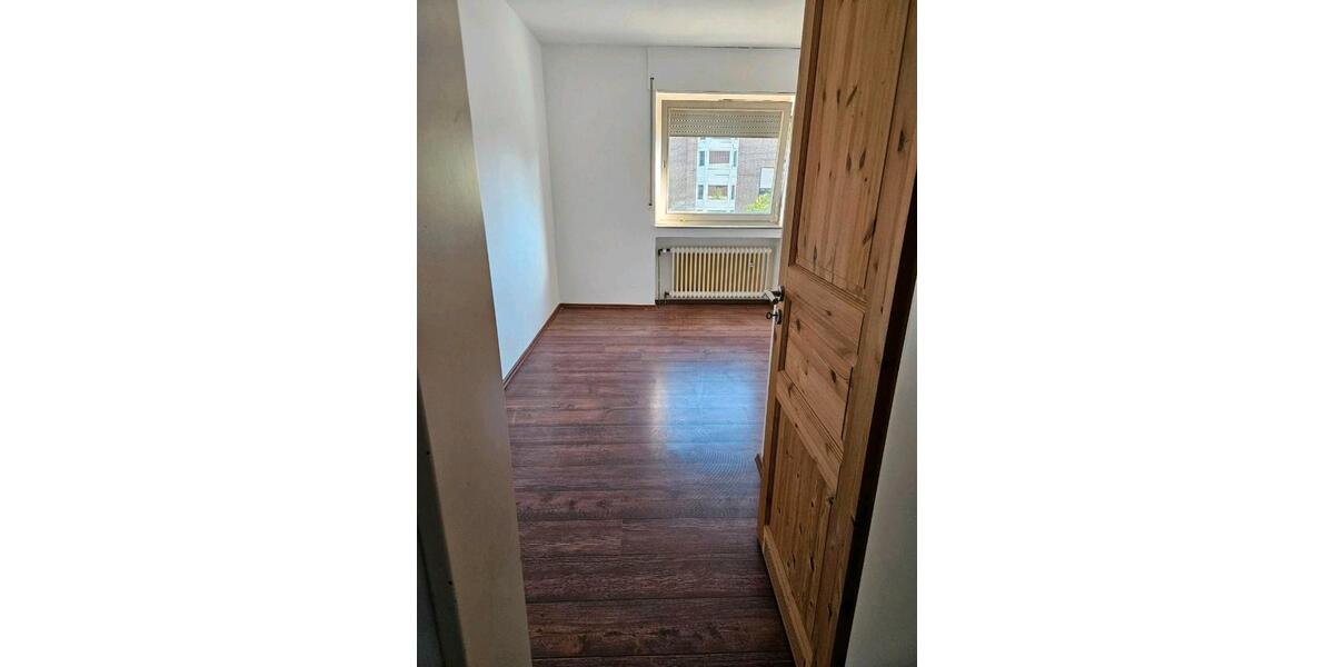 Etagenwohnung Bocholt Stenern - 4 Zimmer, 90 m&sup2;, 1.100&euro; | Angebot:26532631