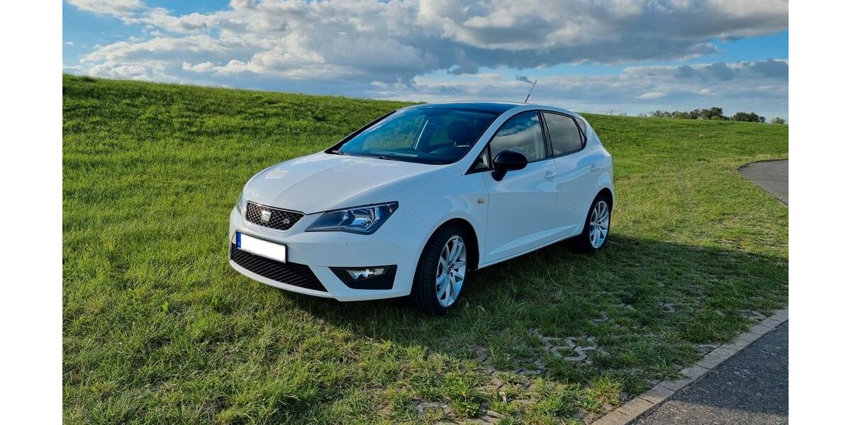 Seat Ibiza 97.700 km 10.999 &euro; Hamminkeln 46499