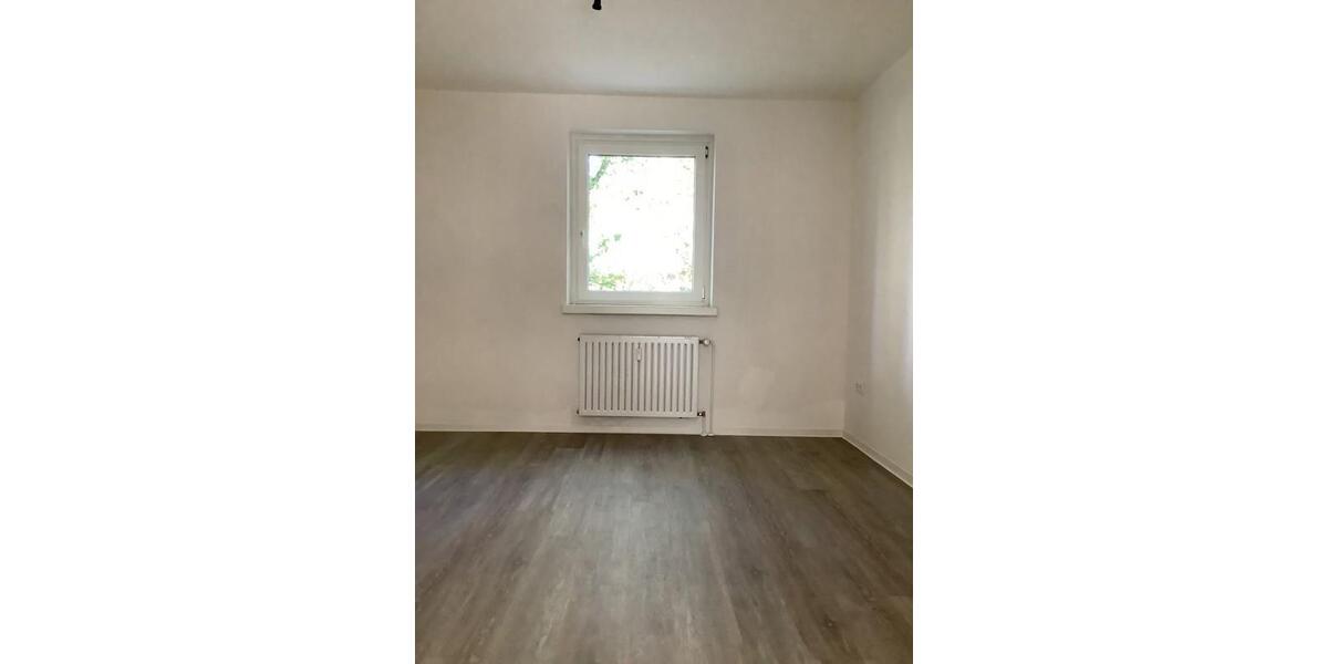 Etagenwohnung Oberhausen - 2 Zimmer, 51 m&sup2;, 360&euro; | Angebot:23393125