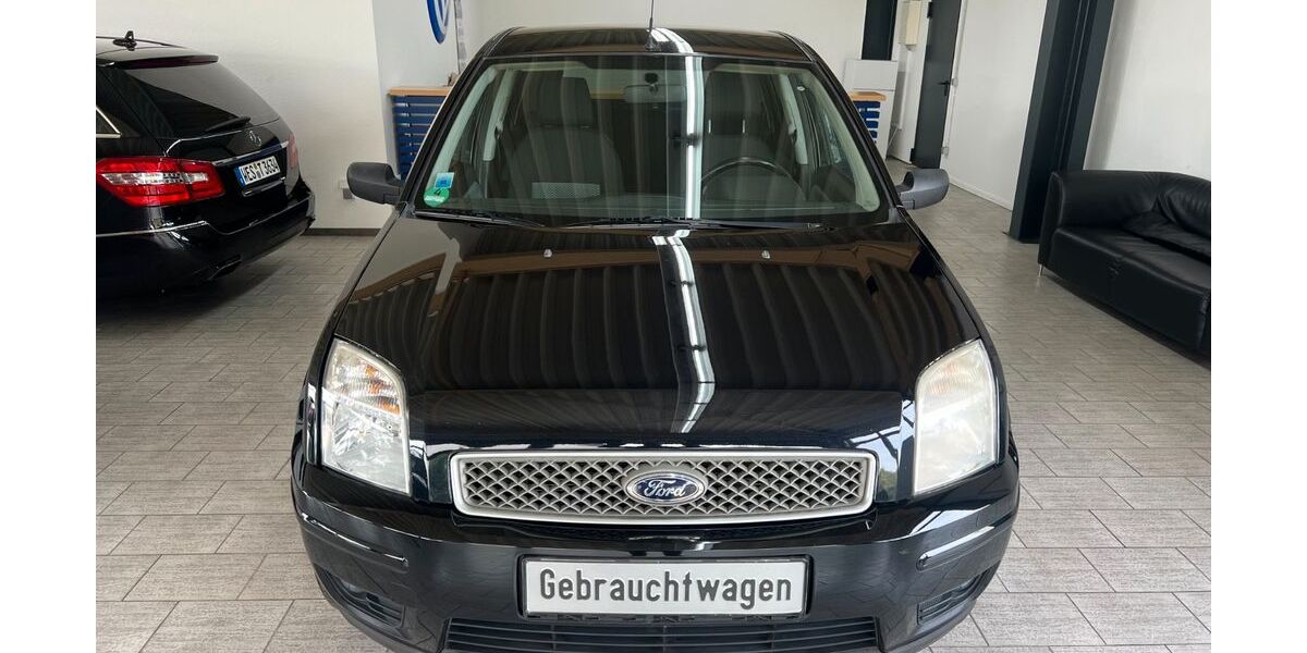 Ford Fusion 139.000 km 2.550 &euro; Voerde (Niederrhein) 46562