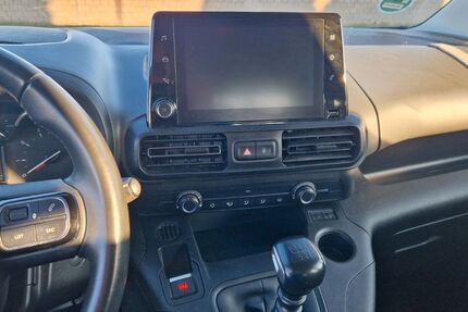 Citroen Berlingo 106.000 km 14.990 &euro; Hünxe 46569