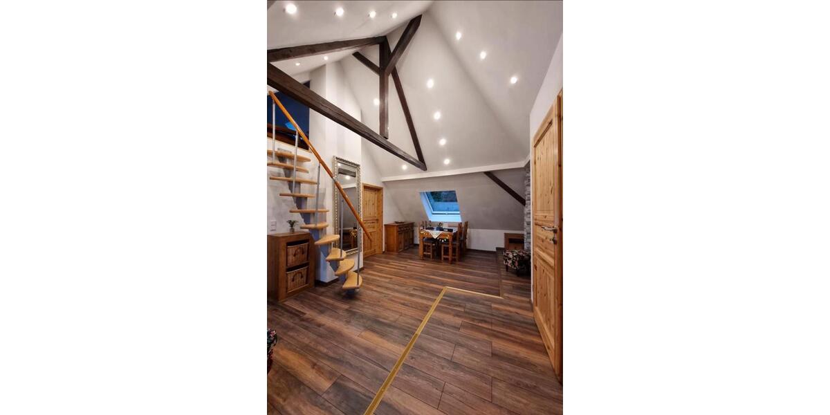 Maisonettenwohnung Duisburg Walsum - 5 Zimmer, 140 m&sup2;, 1.950&euro; | Angebot:25961183