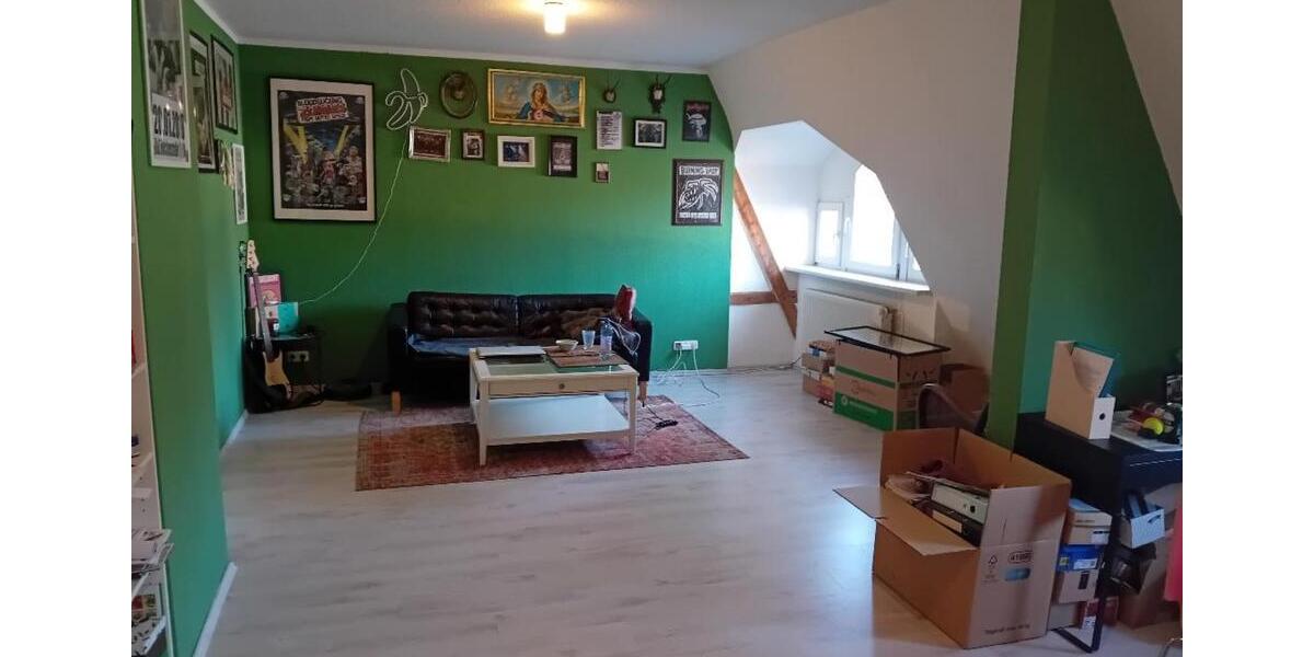 Dachgeschoßwohnung Oberhausen - 4 Zimmer, 110 m&sup2;, 189.999&euro; | Angebot:24979111