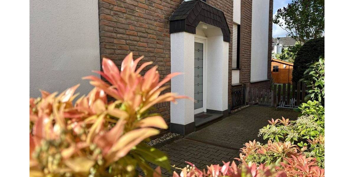 Etagenwohnung Moers Hülsdonk - 4 Zimmer, 104 m&sup2;, 279.000&euro; | Angebot:26595182