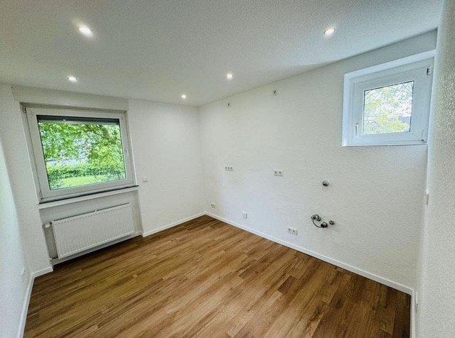 Erdgeschoßwohnung Oberhausen Schmachtendorf - 3 Zimmer, 78 m&sup2;, 800&euro; | Angebot:26546078
