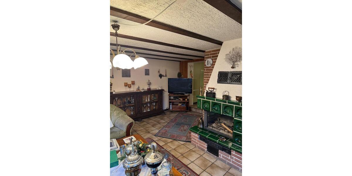 Einfamilienhaus Moers Schwafheim - 5.5 Zimmer, 132 m&sup2;, 1.000&euro; | Angebot:25905817