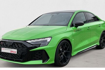 Audi RS3 3.500 km 74.470 &euro; Wesel 46483
