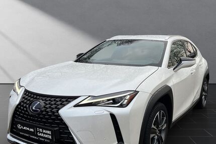 Lexus UX 43.949 km 26.250 &euro; Wesel 46485