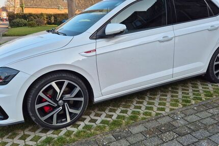 VW Polo 107.000 km 17.700 &euro; Xanten 46509