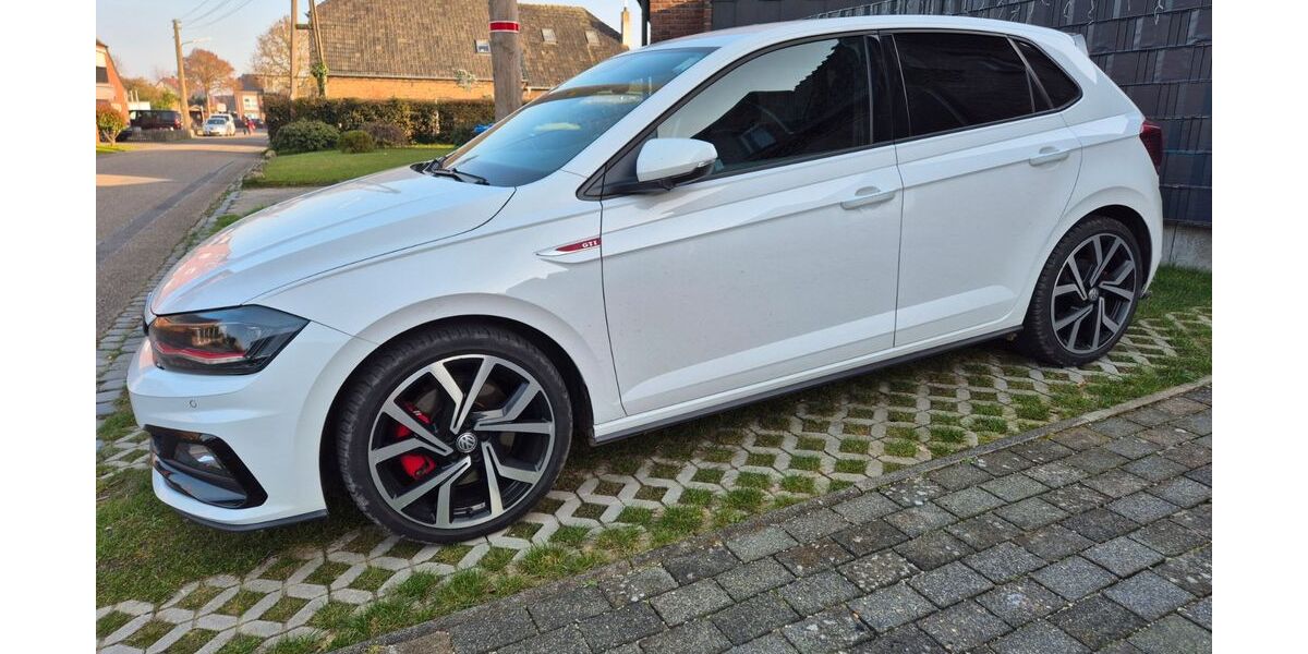 VW Polo 107.000 km 17.700 &euro; Xanten 46509