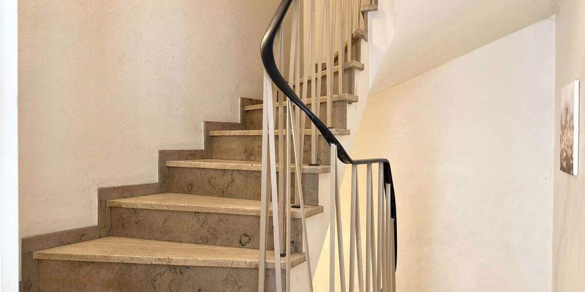 Etagenwohnung Duisburg Alt-Homberg - 3 Zimmer, 90 m&sup2;, 169.000&euro; | Angebot:25774429