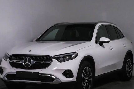Mercedes-Benz GLC 220 12.874 km 53.409 &euro; Dinslaken 46535