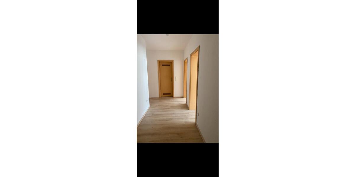 Etagenwohnung Duisburg Mittelmeiderich - 2 Zimmer, 600&euro; | Angebot:23081344