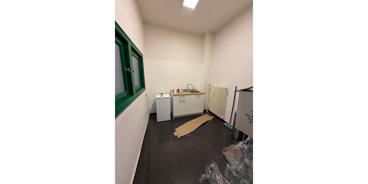 Gewerbeobjekt Duisburg Mittelmeiderich - 2.000&euro; | Angebot:26596190