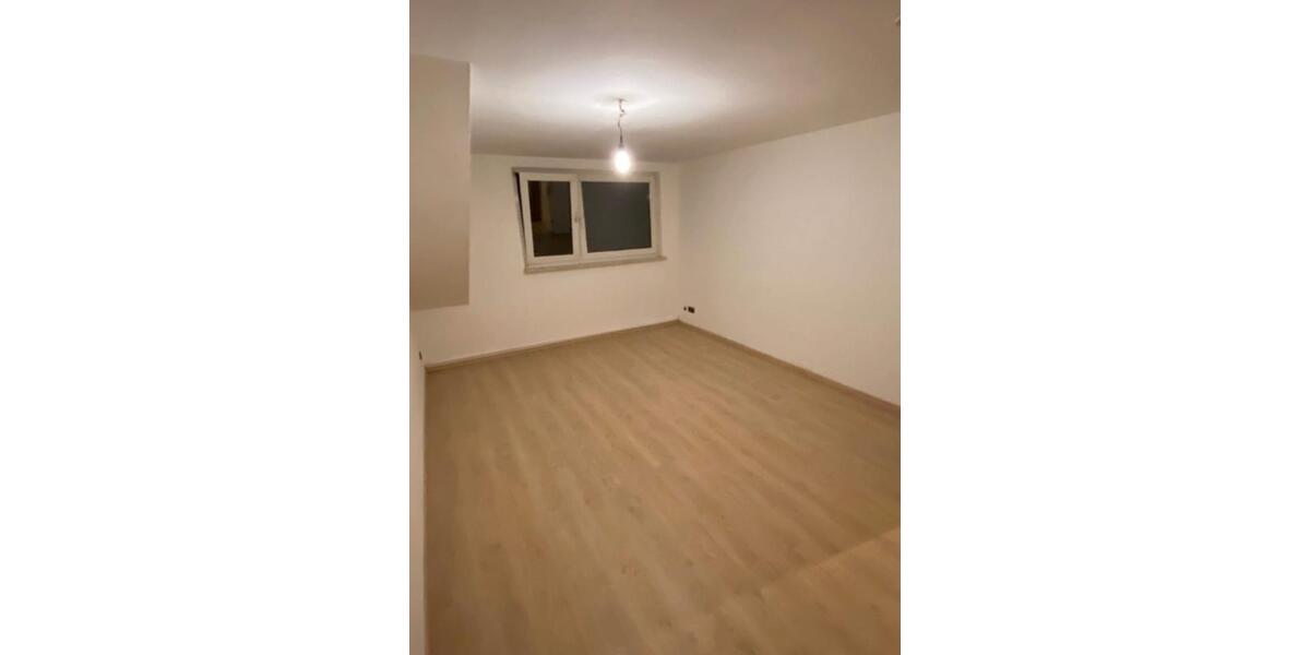 Etagenwohnung Duisburg Hamborn - 2 Zimmer, 60 m&sup2;, 340&euro; | Angebot:25831642