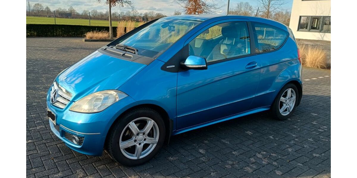 Mercedes-Benz A 160 221.000 km 3.150 &euro; Bocholt 46395