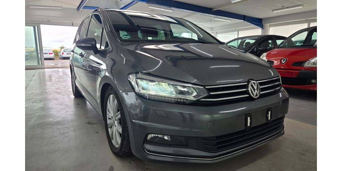 VW Touran 181.300 km 19.999 &euro; Rheinberg 47495