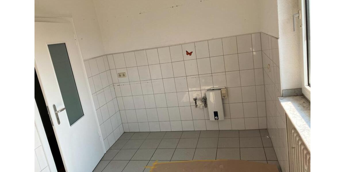 Etagenwohnung Moers - 4 Zimmer, 98 m&sup2;, 737&euro; | Angebot:24774262