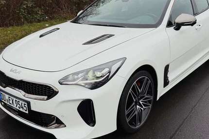 Kia Stinger 40.050 km 47.000 &euro; Duisburg 47139