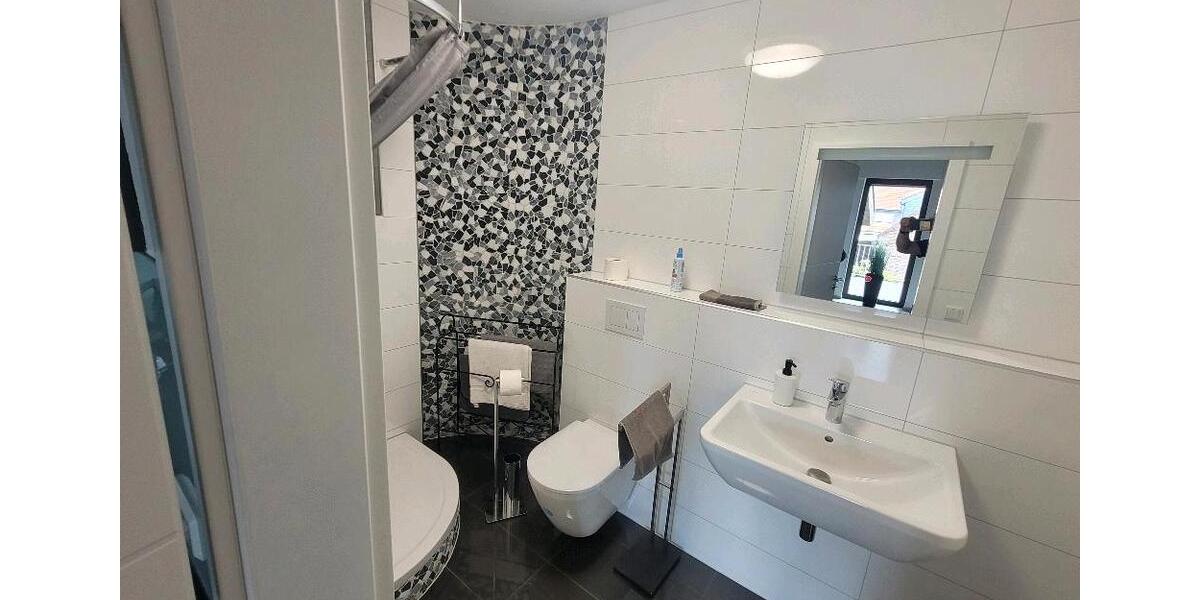 Gewerbeobjekt Rheurdt - 12 Zimmer, 442 m&sup2;, 3.300&euro; | Angebot:25330472