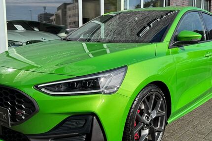 Ford Focus 54.000 km 27.500 &euro; Bocholt 46397