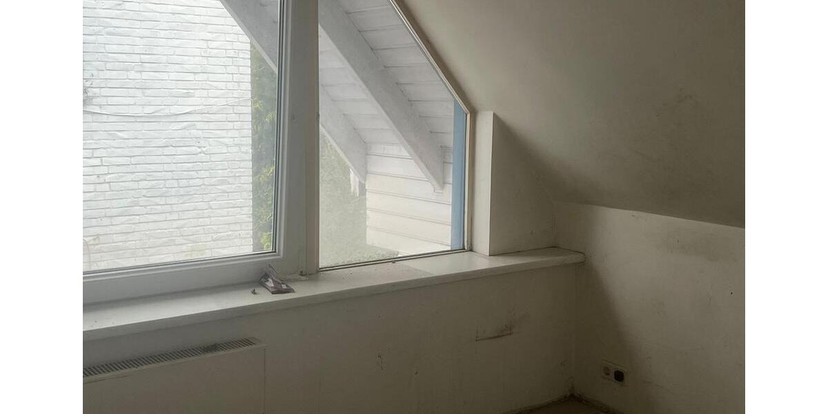 Dachgeschoßwohnung Bocholt - 4 Zimmer, 102 m&sup2;, 795&euro; | Angebot:25156560