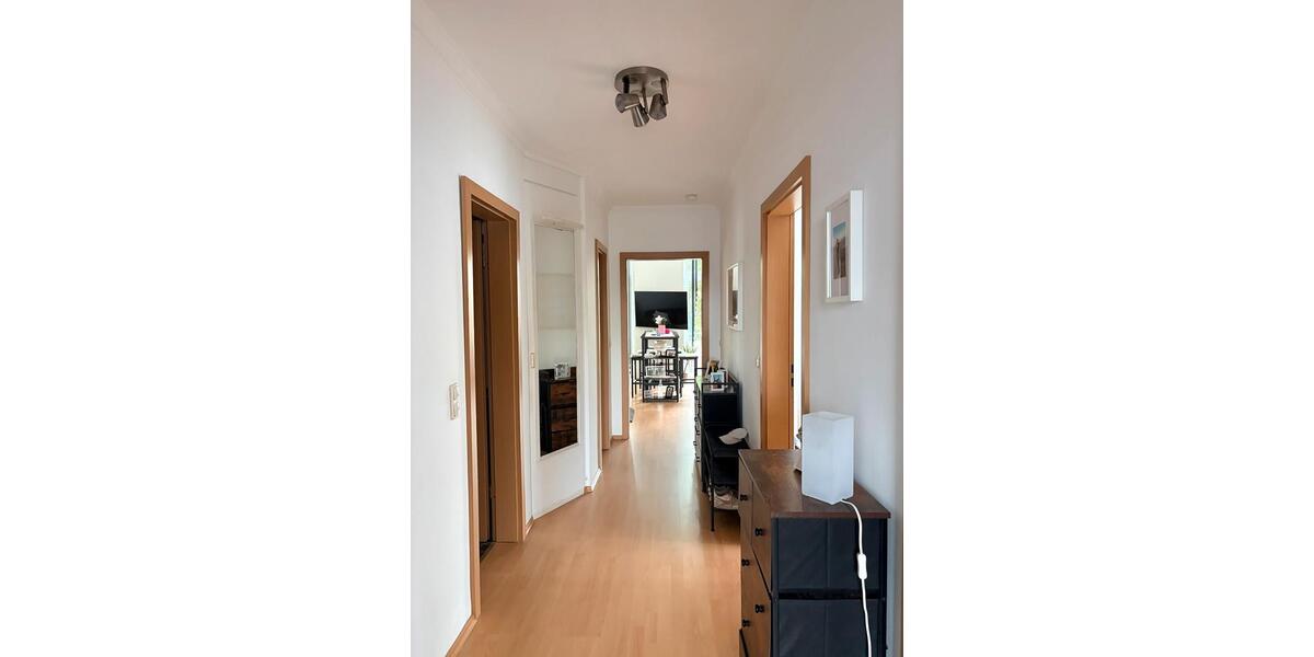 Dachgeschoßwohnung Dinslaken Hiesfeld - 3.5 Zimmer, 89 m&sup2;, 1.135&euro; | Angebot:26664027
