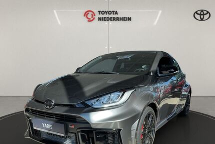 Toyota Yaris 6.925 km 48.660 &euro; Bocholt 46395