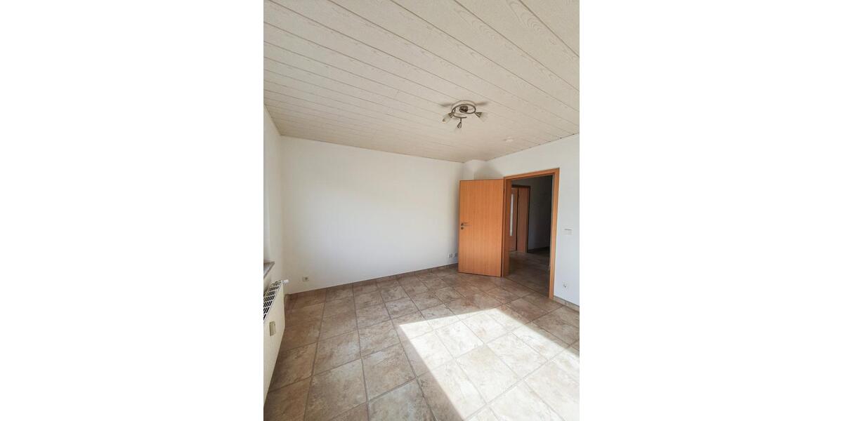 Etagenwohnung Oberhausen Alt-Oberhausen - 3.5 Zimmer, 70 m&sup2;, 490&euro; | Angebot:25918591