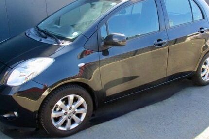 Toyota Yaris 194.000 km 2.300 &euro; Rhede 46414