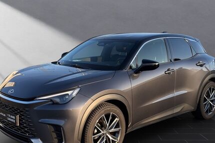 Lexus LBX 16.855 km 31.450 &euro; Wesel 46485