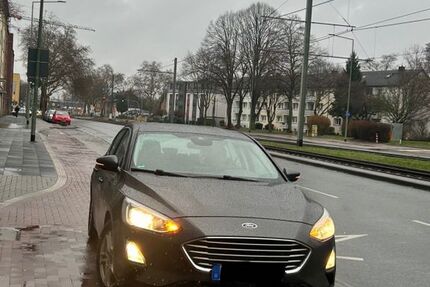 Ford Focus 115.000 km 10.000 &euro; Duisburg 47055