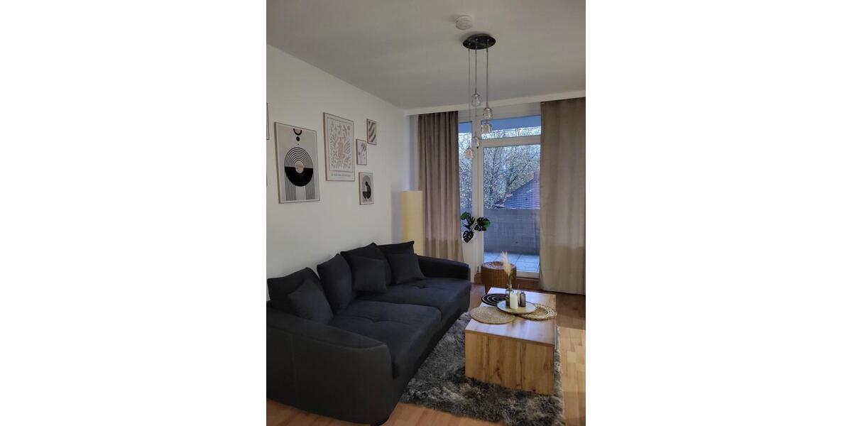 Etagenwohnung Duisburg Mittelmeiderich - 2 Zimmer, 55 m&sup2;, 980&euro; | Angebot:25796056